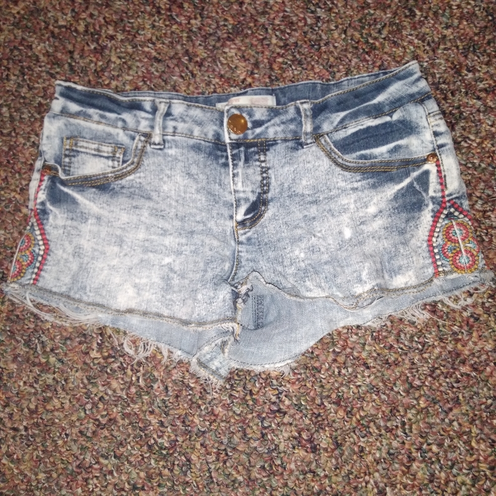 No Boundaries Acid Wash Jean Shorts